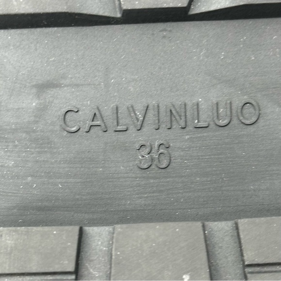 Calvin Duo Platform Shoes. Size 6 - Picture 9 of 10